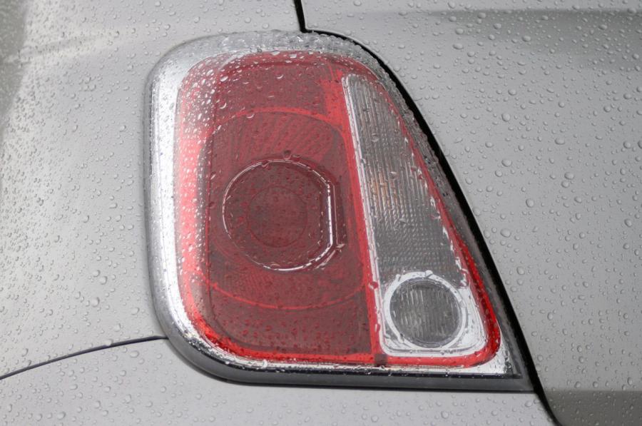  Fiat 500C 2012 года  (фото 30 из 98)